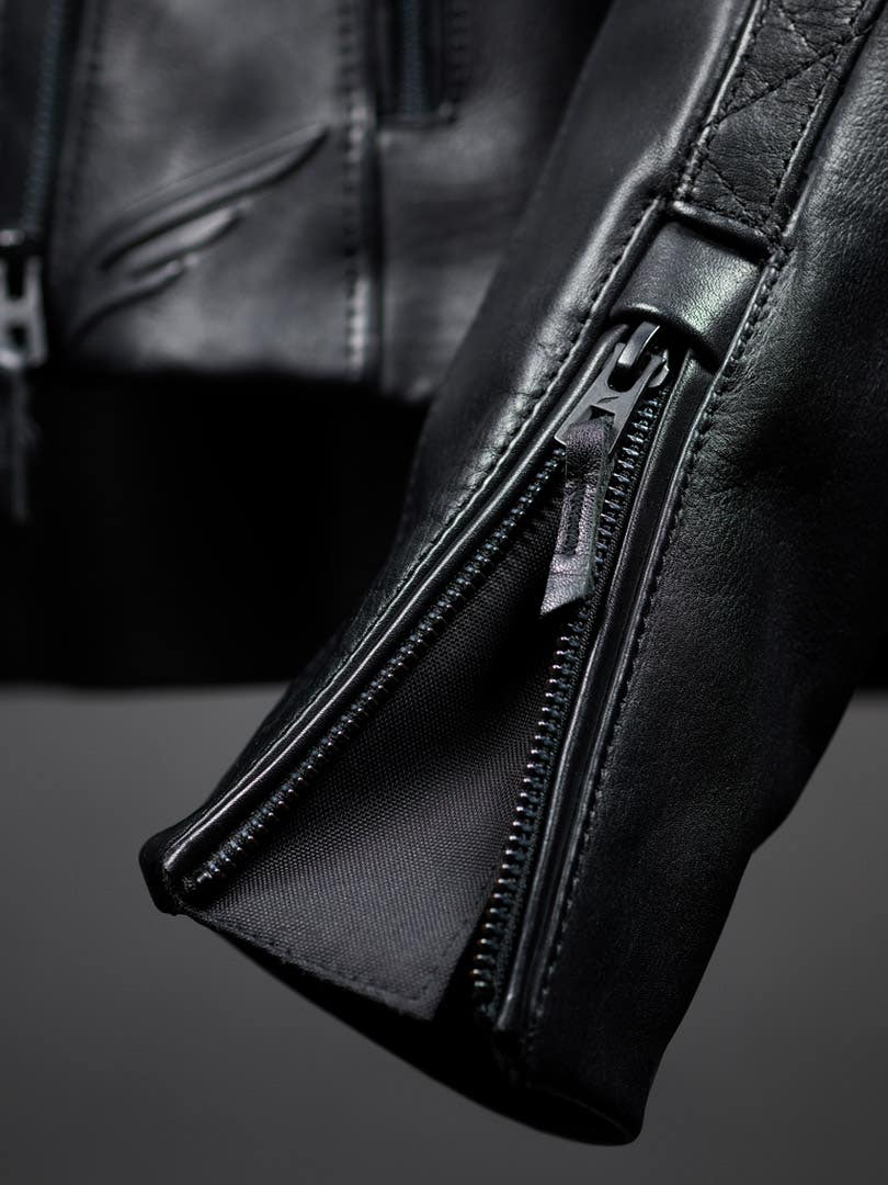 Buy Balenciaga women black leather coat for 7464 online on SV77  680677TLS130126